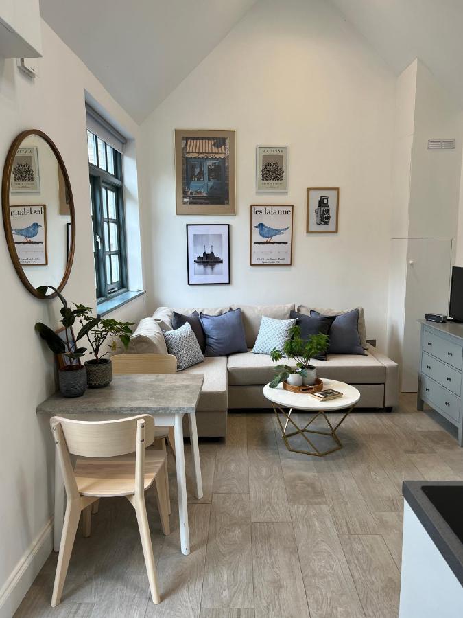 Forge Cottage - Pretty 1 Bedroom Cottage With Free Off Street Parking London Luaran gambar